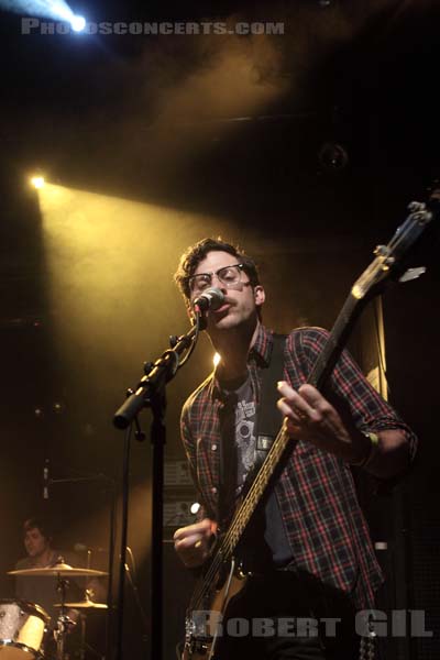 WE ARE SCIENTISTS - 2010-11-13 - PARIS - La Fleche d'Or - 